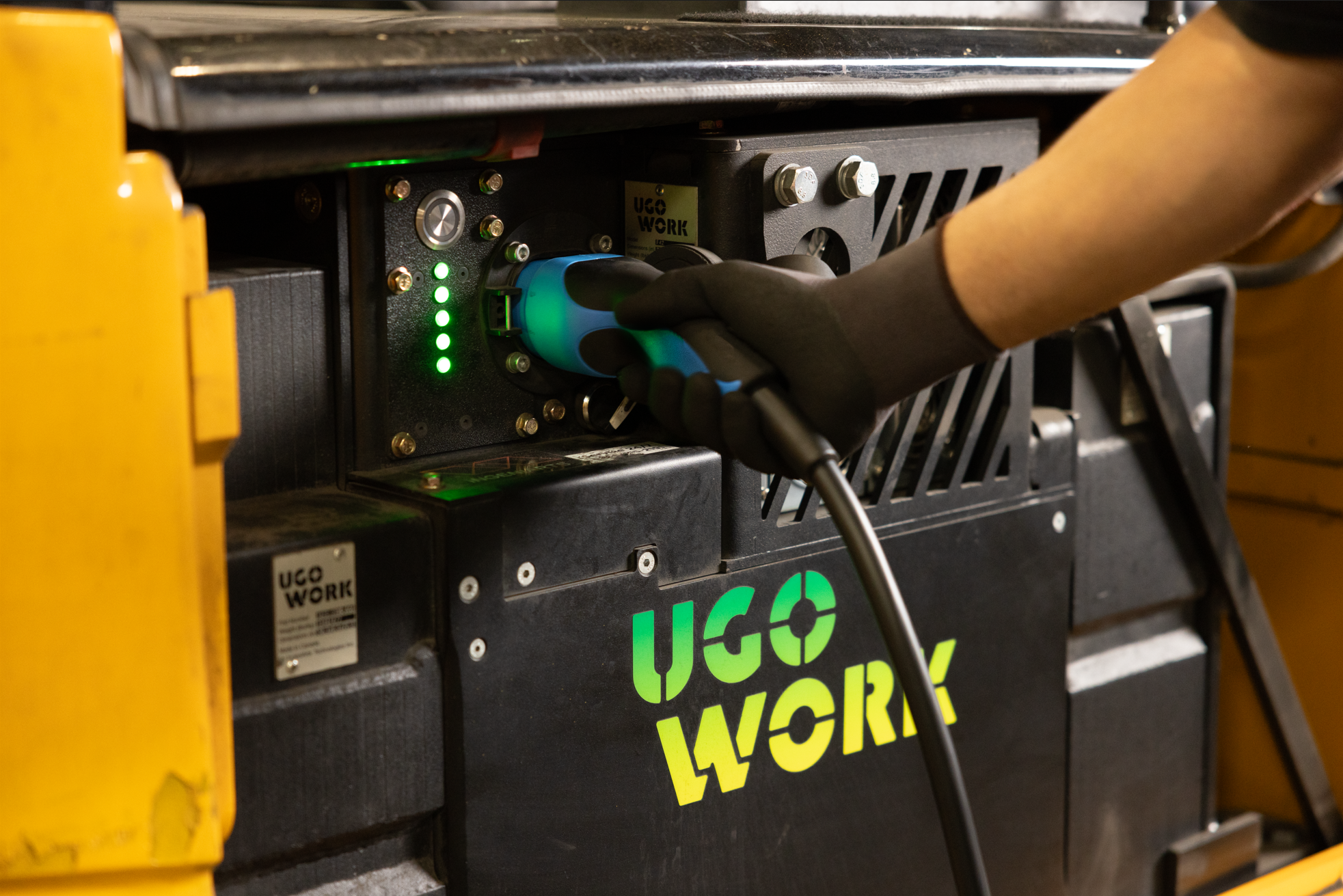 UgoWork offers cloud-based, pay-as-you-go lithium-ion power solutions, including batteries with embedded chargers