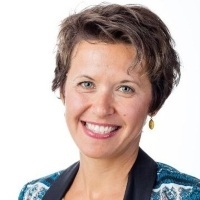 Carmen Crînjală headshot, EDC